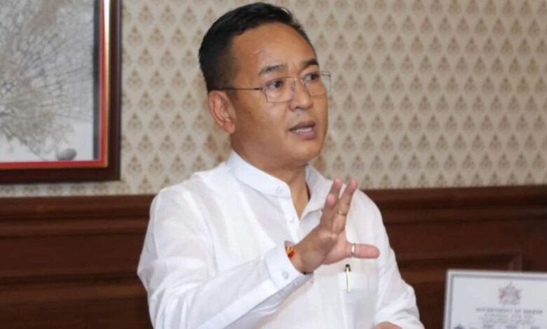 सिखिम के CM प्रेम सिंह तामांग अस्पताल में भर्ती, नाक से खून और हाई ब्लड प्रेशर की शिकायत