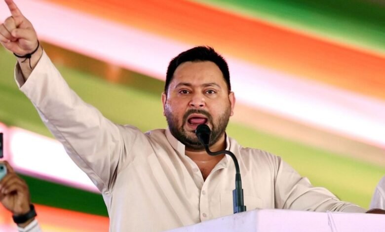 तेजस्वी यादव का चुनावी दांव! हर महिला के खाते में ₹30,000 और किसानों को मुफ्त बिजली का वादा